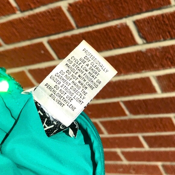 SEAN Collection Formal Gown - Picture 9 of 10